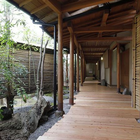 Yufuin Souan Kosumosu Hotell Exteriör bild