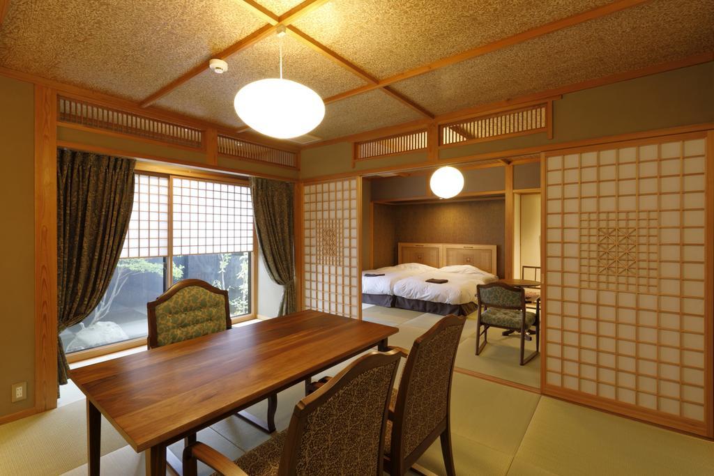 Yufuin Souan Kosumosu Hotell Exteriör bild