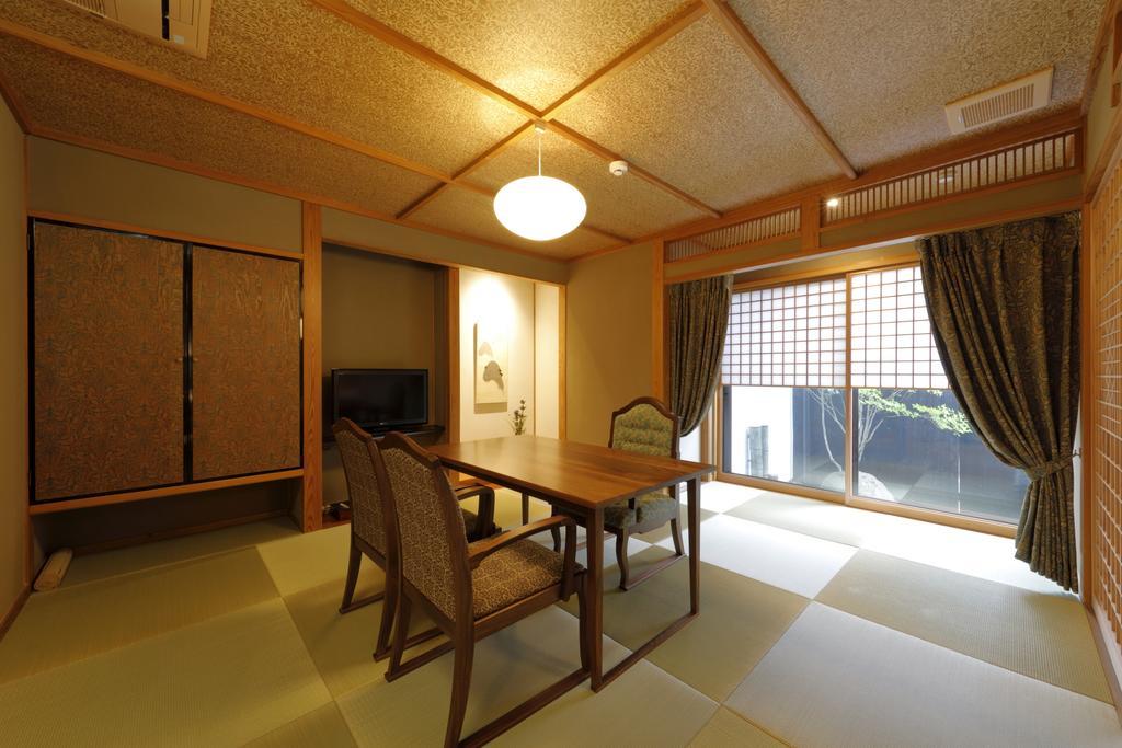 Yufuin Souan Kosumosu Hotell Exteriör bild